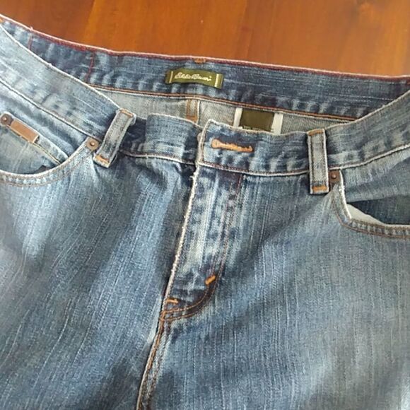 Eddie Bauer Boot Leg Jean- 10 short - Picture 2 of 4
